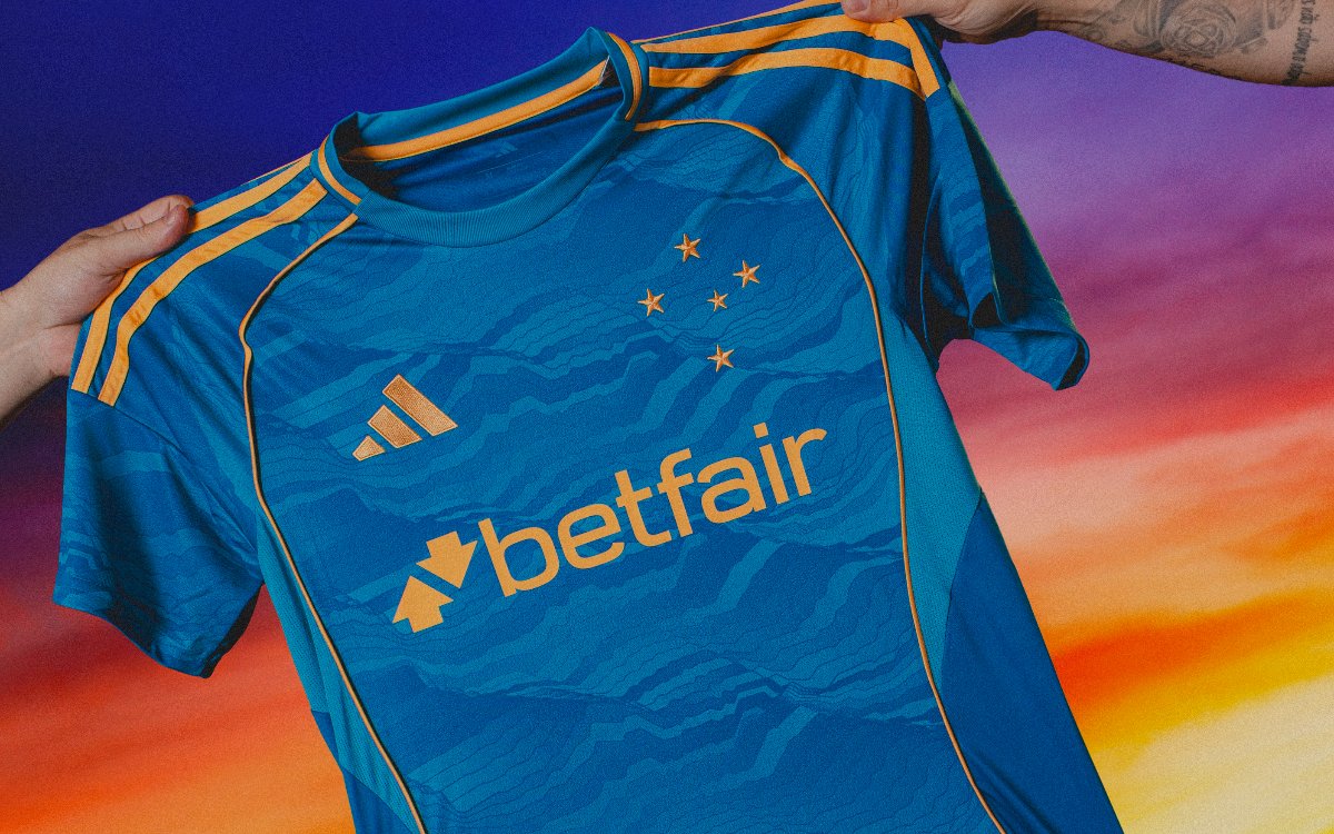 Cruzeiro lança nova camisa 3 para 2025 em homenagem ao Rio São Francisco 2 Cruzeiro lança nova camisa 3 para 2025 em homenagem ao Rio São Francisco 2