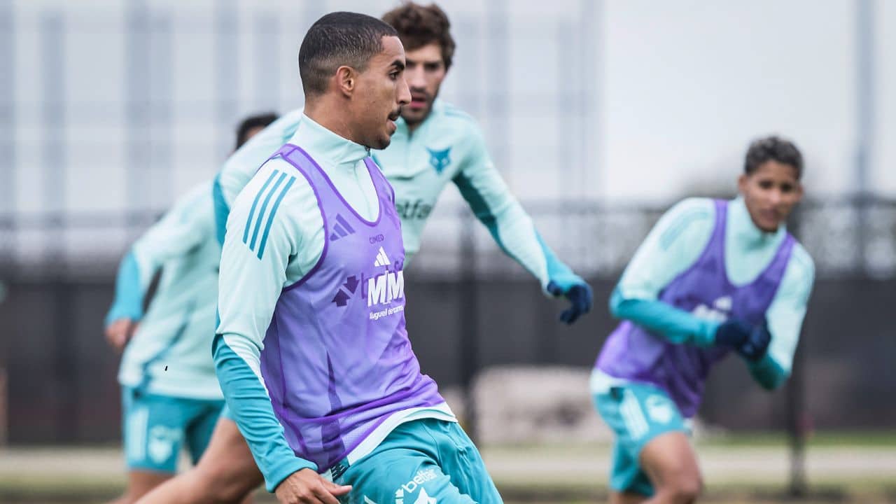 Cruzeiro ganha dois reforços importantes antes do clássico contra o Atlético pelo Brasileirão